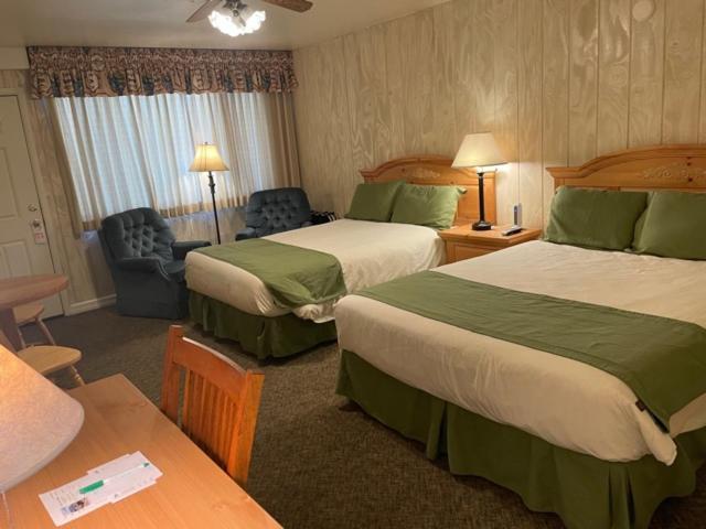 June Lake Motel Екстер'єр фото