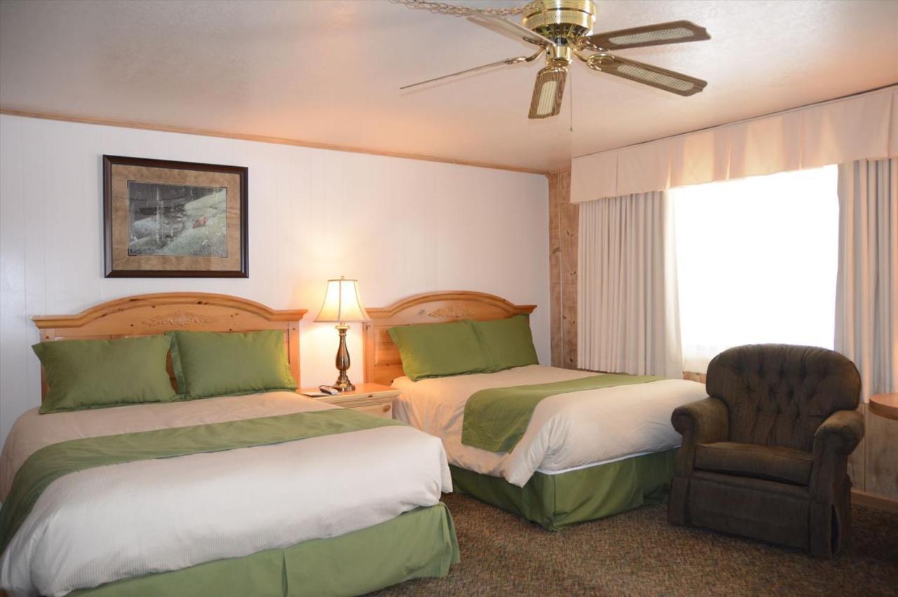 June Lake Motel Екстер'єр фото