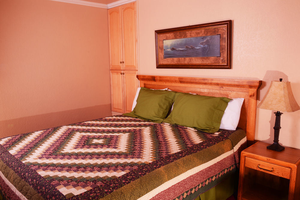 June Lake Motel Екстер'єр фото