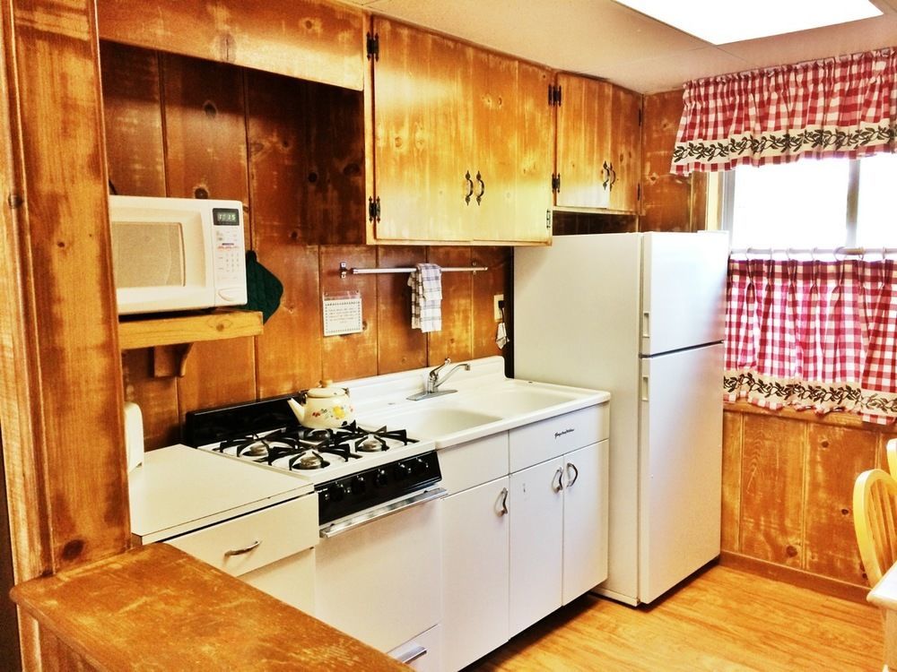 June Lake Motel Екстер'єр фото