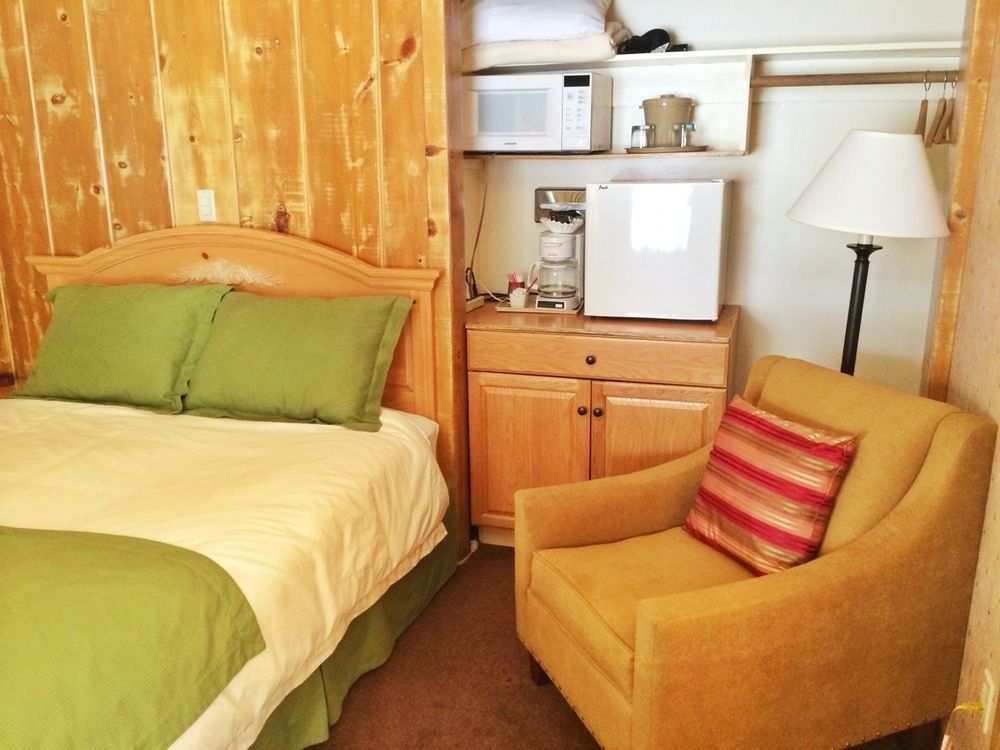 June Lake Motel Екстер'єр фото