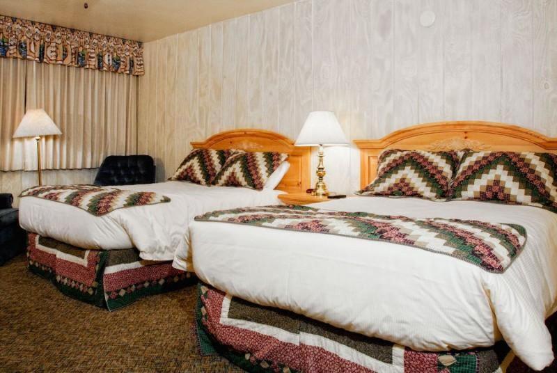 June Lake Motel Екстер'єр фото